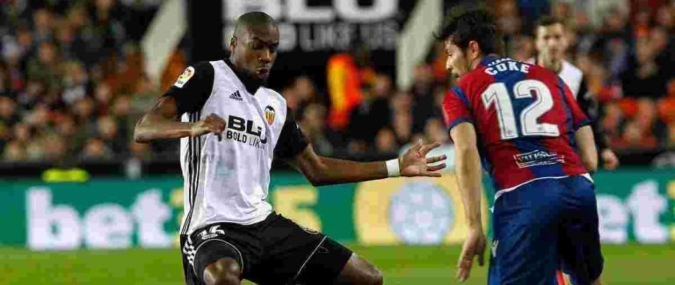 Valencia vs Levante Prediction 21 November 2025