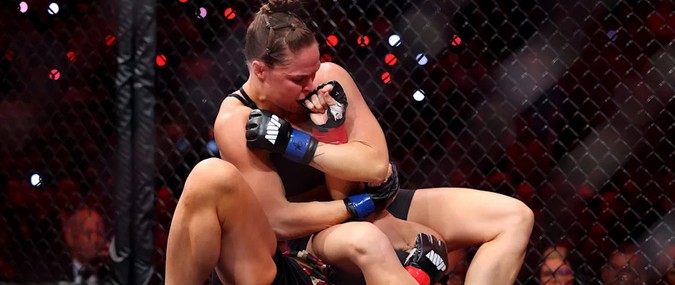Liz Carmouche vs Gina Bishop Prediction 17 October 2026